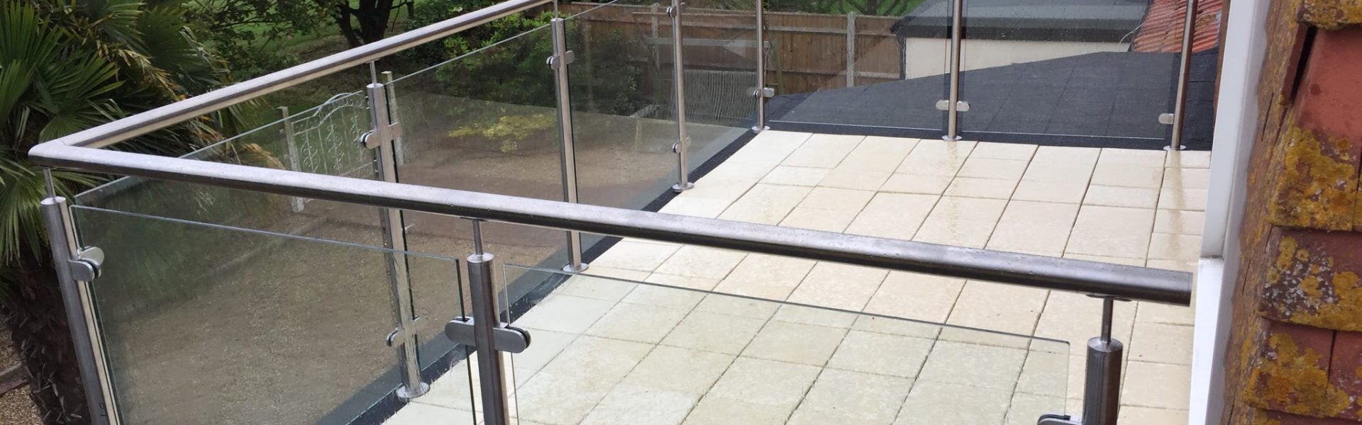 What is the Legal Minimum Handrail height? - Construction Blog